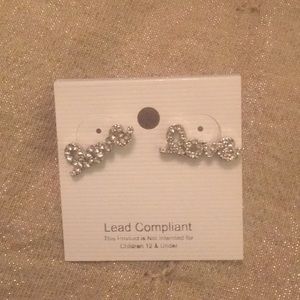 “love” Diamond Earring Studs